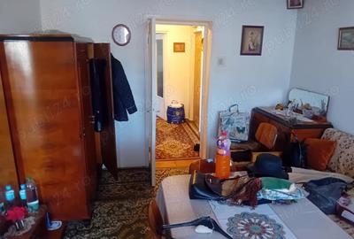Apartament cu 3 camere decomandat în Mărăței - 1