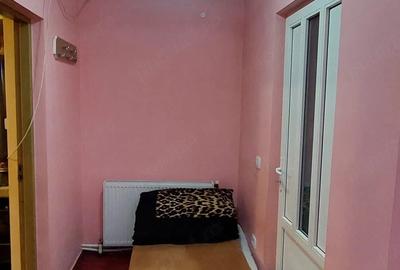 Casă cu Teren 1163 Mp în Valea Seacă - 1