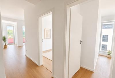 Apartament cu 3 camere semidecomandat în Baciu