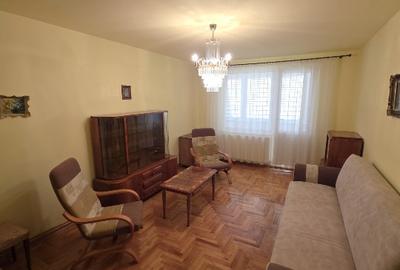 Apartament cu 2 camere decomandat în Astra