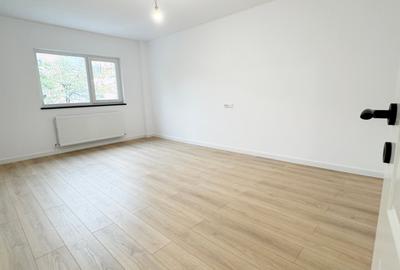 Apartament cu 2 camere decomandat în Nicolina