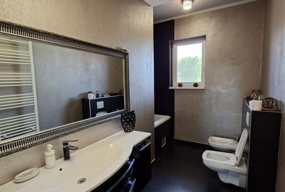 Duplex cu 4 camere cu Canalizare în Dumbrăvița - 22