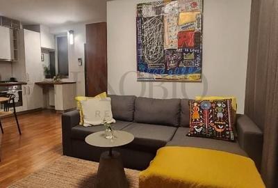 Apartament cu 3 camere în Victoriei