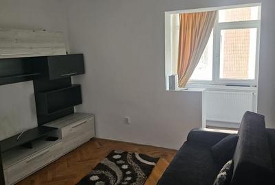 Apartament cu 3 camere decomandat în Lăpuș Argeș - 8