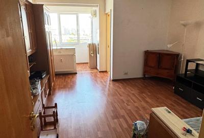 Garsonieră decomandată în Iancului