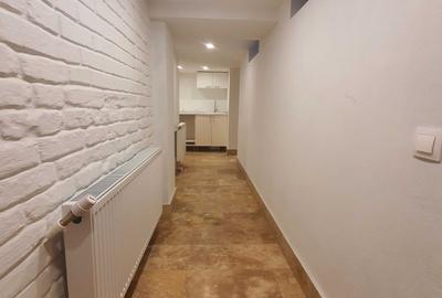 Apartament cu 2 camere decomandat în Cișmigiu