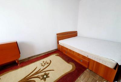 Apartament cu 2 camere semidecomandat, mobilat în 9 Mai - 4