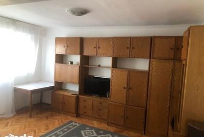 Apartament cu 3 camere în Calea Aradului