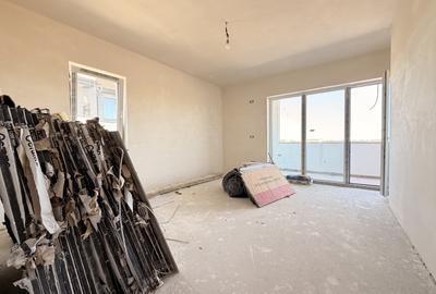 Apartament cu 2 camere decomandat în Giroc