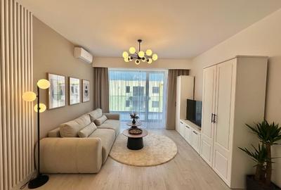 Apartament cu 3 camere semidecomandat în Gorjului