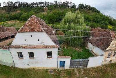 Casă cu Teren 1523 Mp în Valchid