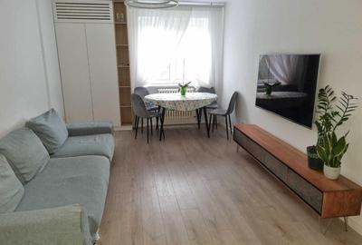 Apartament cu 3 camere decomandat, mobilat în Ștefan cel Mare