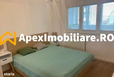 Apartament cu 3 camere decomandat în Calea Victoriei