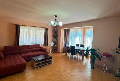 Casă individuală cu 5 camere cu Garaj în Bună Ziua
