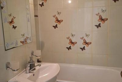 Apartament cu 2 camere semidecomandat în 1 Decembrie 1918