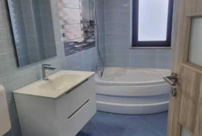 Casă cu 4 camere cu Teren 1400 Mp în Cristian