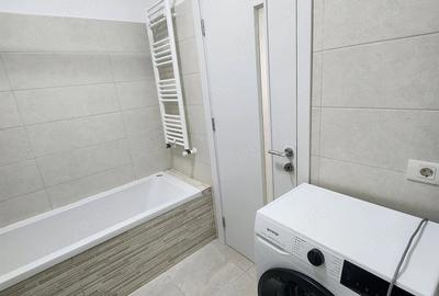 Apartament cu 2 camere decomandat în Roșu