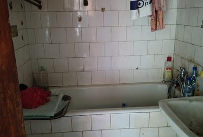 Apartament cu 3 camere semidecomandat în Crângași - 11