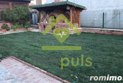 Casă cu 4 camere cu Teren 430 Mp în Sânmihaiu Român