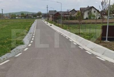 Teren de 4400 mp, în Dărmănești - 1