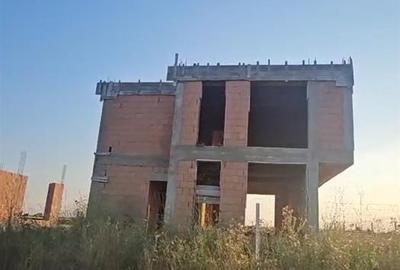 Casă cu 5 camere cu Teren 310 Mp în Dimieni - 3