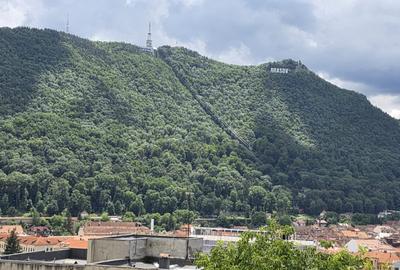 Apartament cu 3 camere decomandat în Ultracentral
