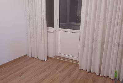 Apartament cu 2 camere decomandat în Precista