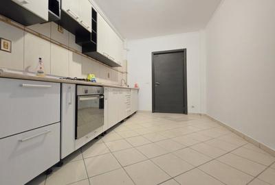 Apartament cu 3 camere în Băneasa