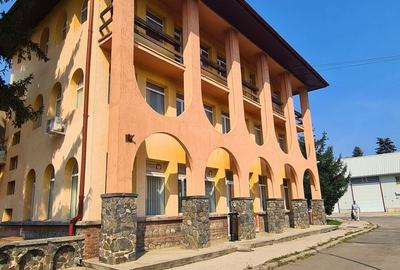 Spațiu comercial, de 19 mp, în Central