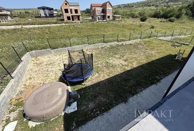 Casă individuală cu 4 camere cu Canalizare în Chinteni - 19