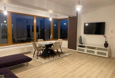 Apartament cu 3 camere decomandat, mobilat în Băneasa
