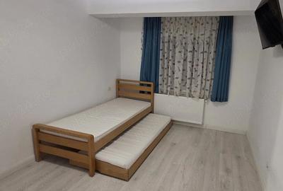Casă cu 4 camere cu Teren 400 Mp în Valea Adâncă - 1