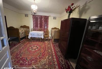 Casă cu 4 camere cu Teren 250 Mp în Pocola - 4