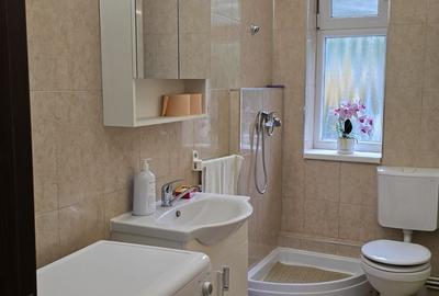 Apartament cu 2 camere decomandat în Central - 3