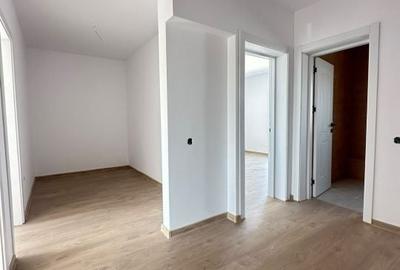 Casă cu 4 camere cu Teren 250 Mp în Central - 10