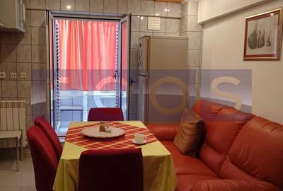 Apartament cu 2 camere decomandat, mobilat în Ultracentral
