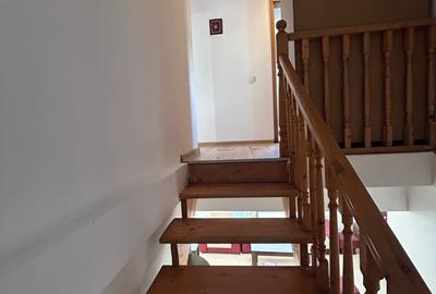 Duplex cu 4 camere cu Canalizare în Florești - 9