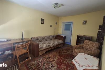 Casă cu 3 camere cu Teren 651 Mp în Central