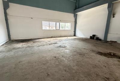 Spațiu industrial, de 300 mp, în Zona industrială - 8