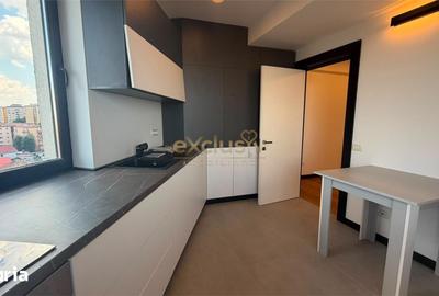 Apartament cu 2 camere decomandat în Griviței