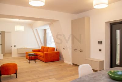 Apartament cu 3 camere semidecomandat, mobilat în Aviației
