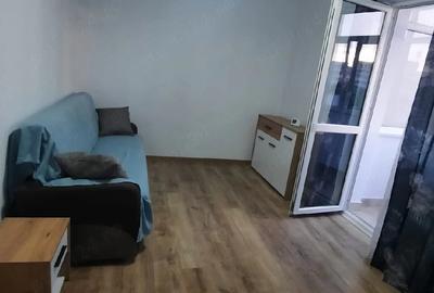Apartament cu 2 camere decomandat în Exterior Vest - 3