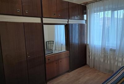 Apartament cu 3 camere decomandat în Nufărul - 3