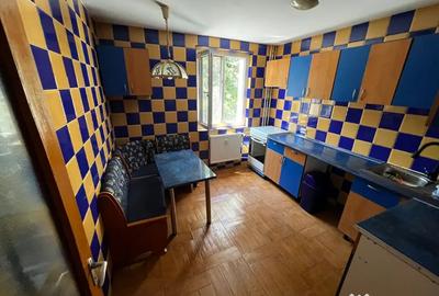 Apartament cu 2 camere semidecomandat în 1 Decembrie - 3