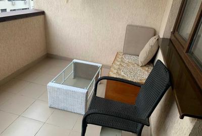 Apartament cu 2 camere decomandat în Roșu