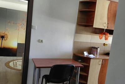 Apartament cu 2 camere decomandat în Griviței