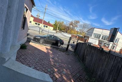 Casă cu 2 camere cu Teren 170 Mp în Central