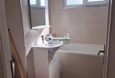 Apartament cu 2 camere semidecomandat în Podul de Piatră - 8