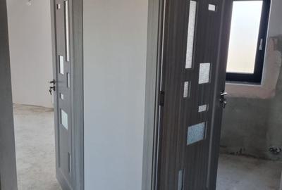 Casă cu 5 camere în Sânandrei - 1