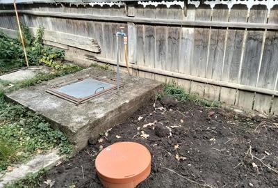 Casă cu 5 camere cu Teren 2700 Mp în Dochia